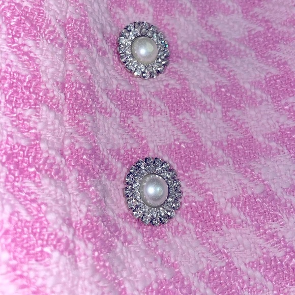 ZARA TWEED SHORTS - Picture 2 of 4